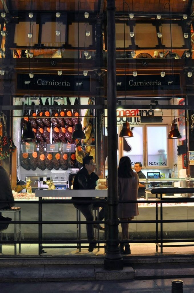 Madrid for Foodies: Mercado de San Miguel | Wanderwings.com