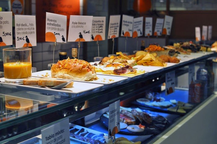 Top Gourmet Market in Madrid: Mercado de San Antón | Wanderwings.com