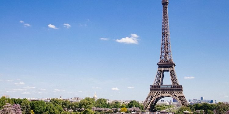 Top Things to See in London & Paris in 1 Week