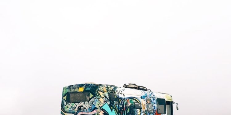 Looking for Mini Bus Hire or Big Bus Charters In Melbourne CBD? Out Top Picks