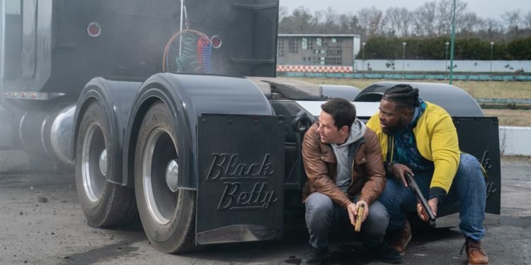 Netflix’s new movie Spenser Confidential lets Mark Wahlberg be too Mark Wahlberg