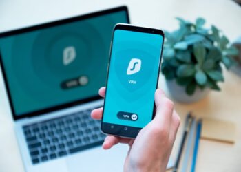 5 Pros and 2 Cons of Surfshark VPN