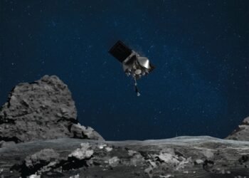 NASA Snags Its First Asteroid Sample