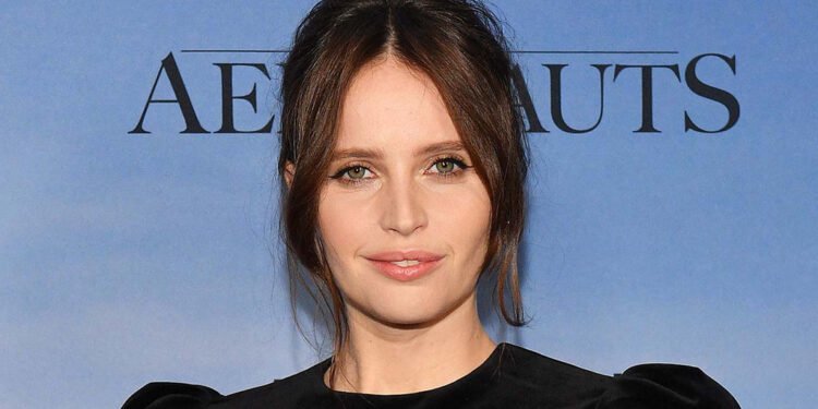 Felicity Jones Reflects on ‘Midnight Sky’ and Its Stirring Final Scene
