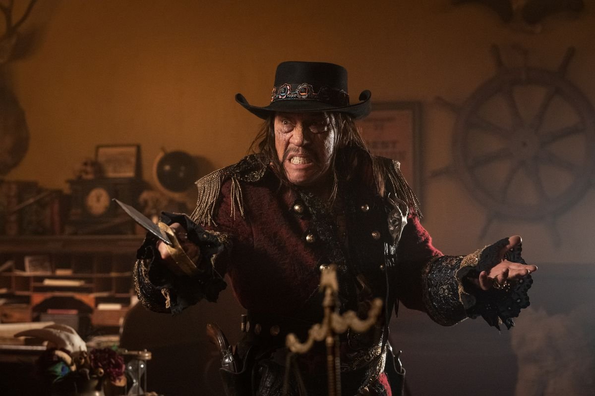 Danny Trejo brandishes a knife and a scowl in Sponge On the Run.