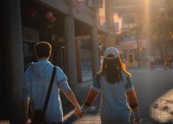 How Technology is Shaping the Online Dating Industry in the 2020s