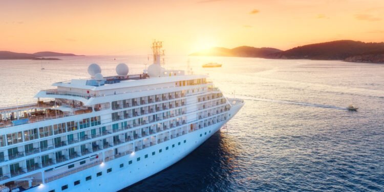 Avoid Cruises Regardless of Vaccination Status, Warns CDC