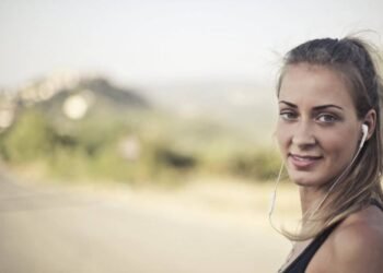 How to Select a Best Earphones 2022