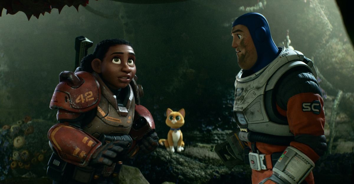 A grubby Buzz Lightyear, Izzy, and robot cat Sox stand together in Lightyear