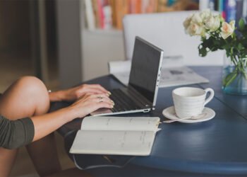iMind – the Choice of Users to Communicate