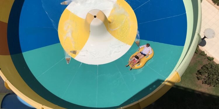 Top 5 Incredible Indoor Water Parks