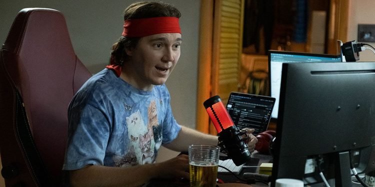 Dumb Money’s version of the GameStop saga isn’t smart enough — or dumb enough